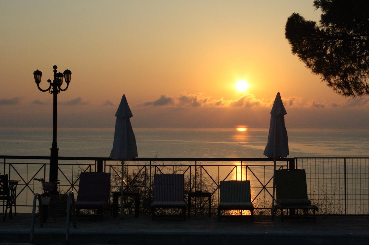 Aparthotel Kouros Hill Xirokástellon Esterno foto